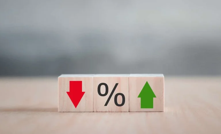 Ata do Copom: Mercado Busca Confirmação de Corte na Selic em Março; Ibovespa e Dólar em Foco Hoje