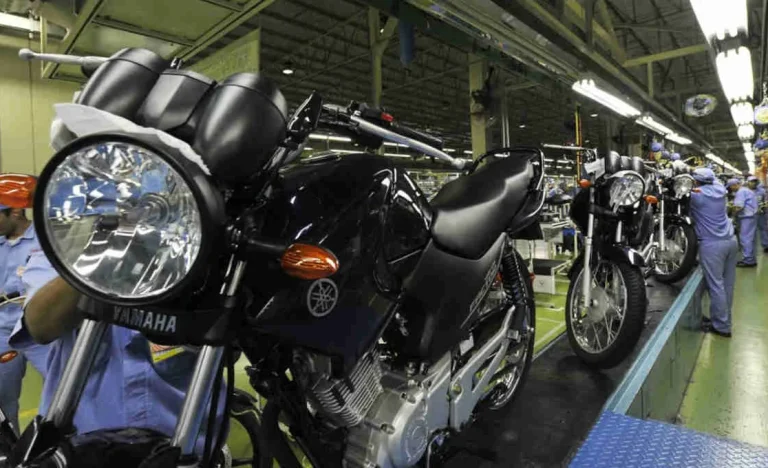 Juros Altos da Selic Freiam Indústria Brasileira em 2025, CNI Alerta para Risco na Economia e Aumento de Importações