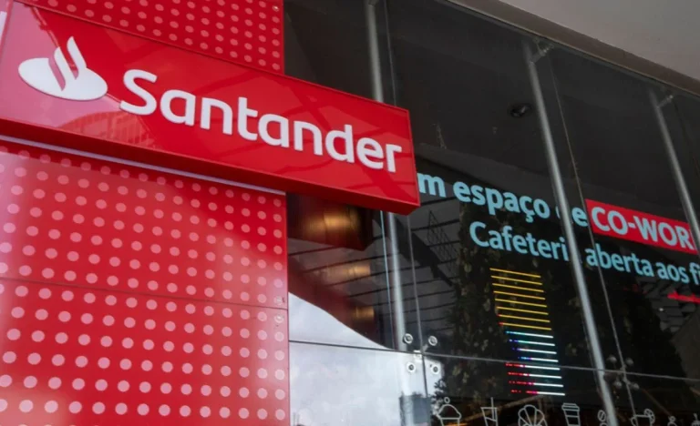 Santander (SANB11) divulga lucro bilionário e Eurofarma (EUFA3) anuncia JCP: confira os destaques corporativos de 4 de outubro