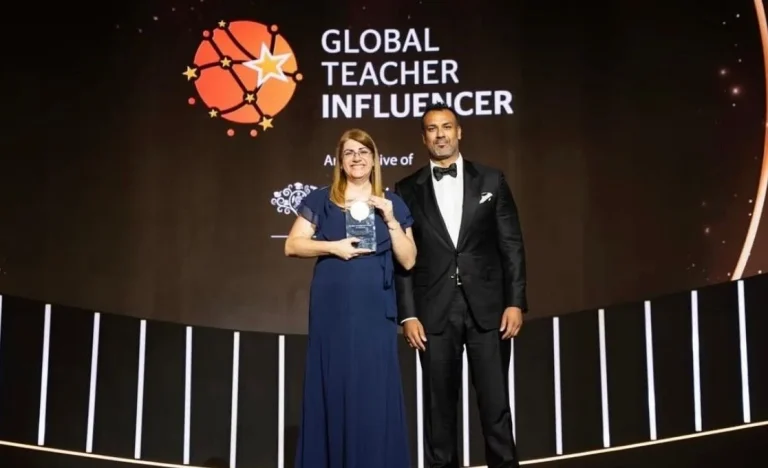 Do Lixo à Robótica: Professora Brasileira Débora Garofalo é Eleita Educadora Mais Influente do Mundo