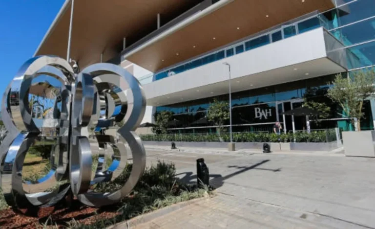 Lucro da Multiplan (MULT3) despenca 17,7% no 4º trimestre, mas Ebitda surpreende analistas com alta de 6,1%