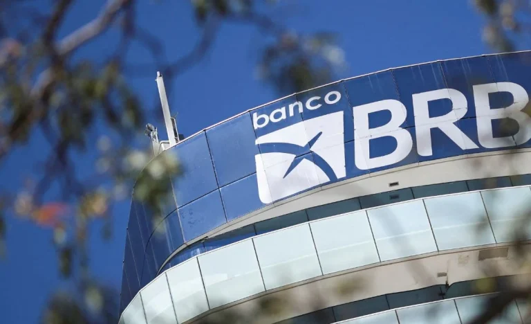 Ações Preferenciais do BRB (BSLI4) Despencam Mais de 20% Após Plano de Recomposição de Capital e Perdas com Banco Master