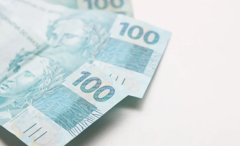 IPCA de Janeiro: Inflação Acomoda, Mas Compressões em Transportes e Saúde Sinalizam Cautela para o Banco Central e Selic