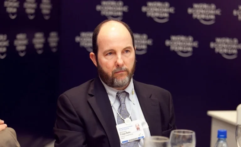 Armínio Fraga critica Arcabouço Fiscal e pede meta clara de queda da dívida pública para baixar juros