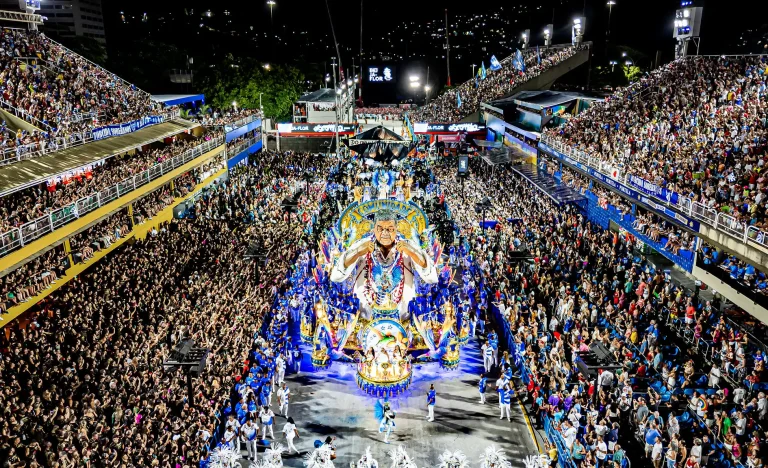 Olimpíadas de Berlim 1936: COI criticado por vender produtos que celebram Jogos de propaganda nazista, apesar de Jesse Owens