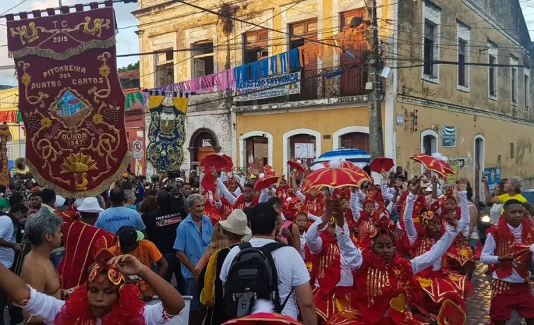 Carnaval 2026: Olinda é a maior festa proporcional, SP lidera em gastos, BH cresce 100% e Rio fatura R$ 5,9 bi!