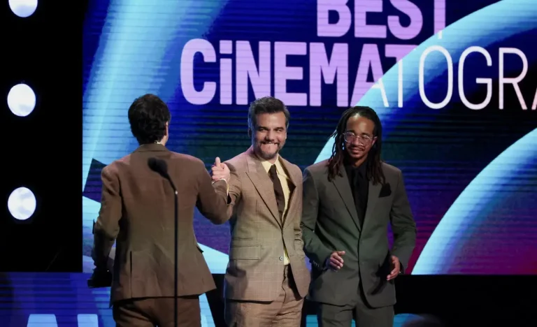 Reconhecimento Internacional: “O Agente Secreto” Brilha no Spirit Awards e Adolpho Veloso Conquista Fotografia em “Sonhos de Trem”