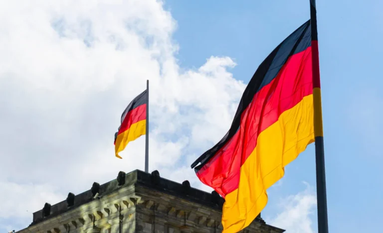 Alemanha busca parceria estratégica com a China e critica tarifas americanas: “Não é nossa política”