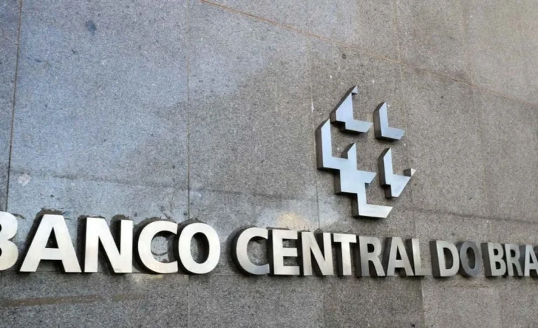 Banco Central Define Prazo Máximo de 3 Anos para Aprovar Empresas de Criptoativos no Brasil: Entenda as Novas Regras
