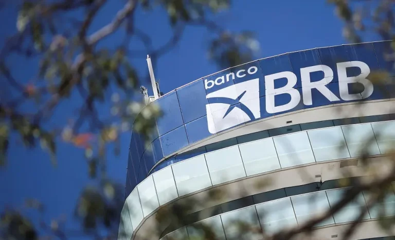 BRB Busca Reforço Financeiro: DF Propõe Capitalização para Blindar Banco Contra Crise e Garantir Serviço à População
