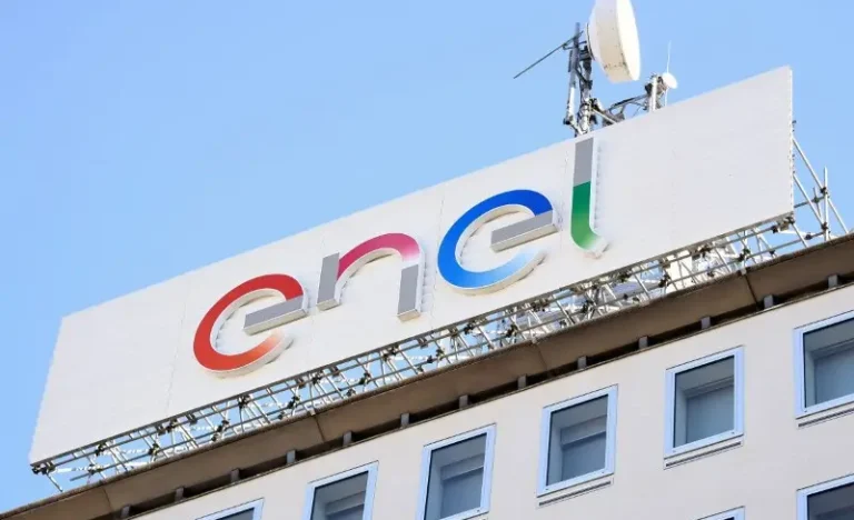 Enel Desmente Venda da Distribuidora de Energia em SP: CEO Afirma que Grupo Italiano Não Tem Interesse no Ativo e Defende Posição Jurídica