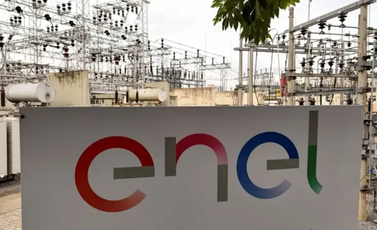 Enel: CEO diz que “só Jesus Cristo” resolve apagões em SP se árvores sobre fios persistirem; veja planos