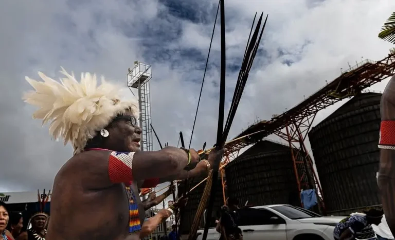 Governo Suspende Privatização de Hidrovias na Amazônia Após Protestos Indígenas e Ocupação em Santarém