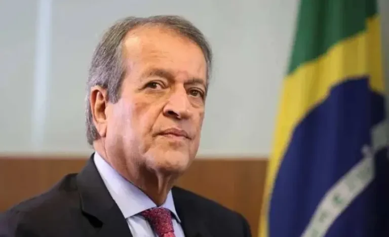 Valdemar Costa Neto aponta Zema como “vice ideal” para Flávio Bolsonaro, mas governador nega articulação