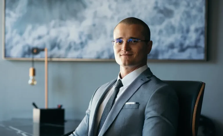 Mercado de Consultores de Investimentos Dispara 28% em 2025: O Que Impulsiona a Nova Era da Consultoria Financeira no Brasil?