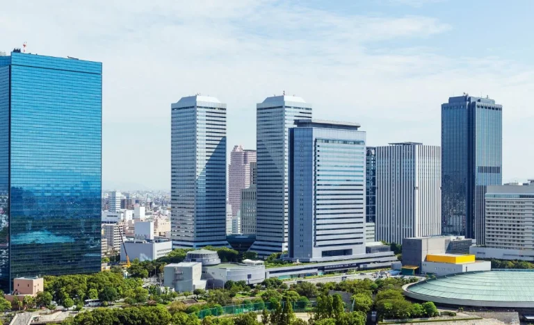 Fundo Imobiliário Gazit Malls (GZIT11) Unifica Cotas e Mercado Reage: IFIX Busca Máximas Históricas