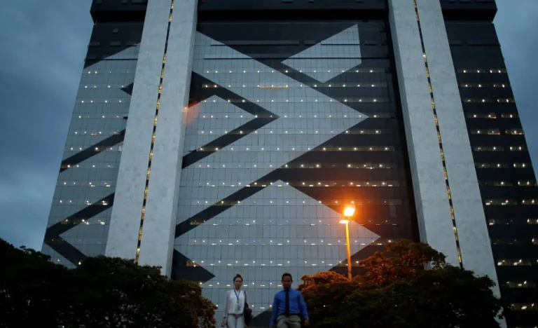 Banco do Brasil, Azul e Copasa: Destaques Corporativos e Ações em Foco Nesta Quinta-feira (26)