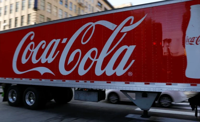 Coca-Cola Anuncia Gigantesco Investimento de R$ 30 Bilhões no Brasil Até 2030: Novas Fábricas e Centros de Distribuição Impulsionarão Economia