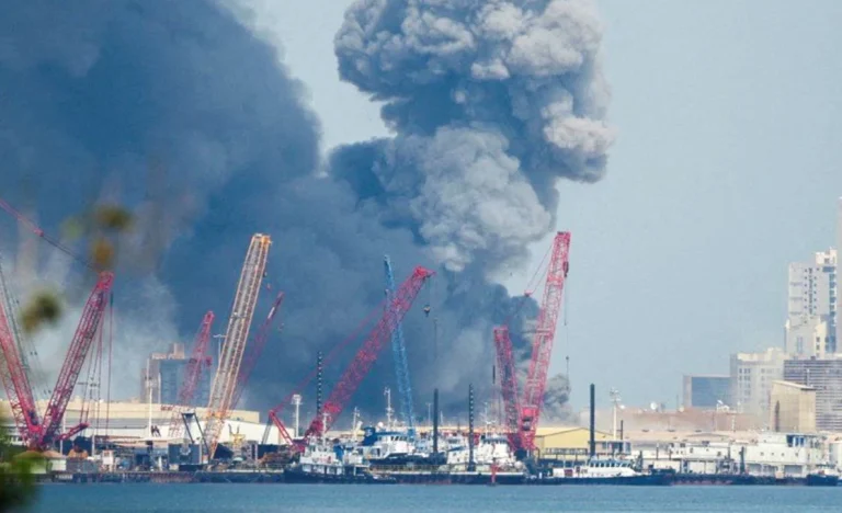 Tensão no Oriente Médio: Arábia Saudita e Kuwait Condenam Ataques do Irã, Citações de Violação de Soberania e Alerta de Consequências Graves