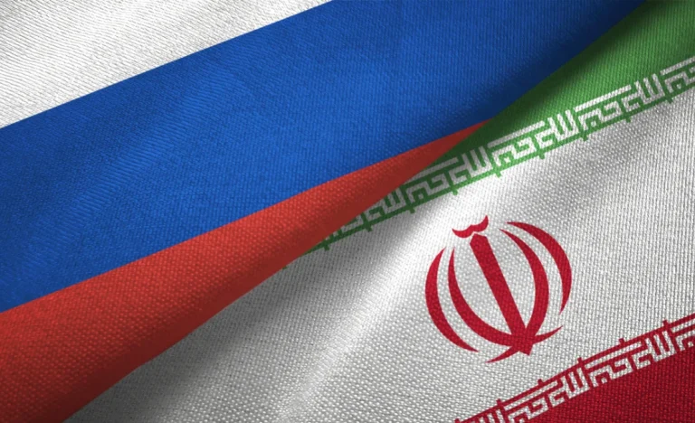 Rússia questiona evidências de armas nucleares no Irã e pede fim imediato da guerra, enquanto EUA e Israel intensificam ataques