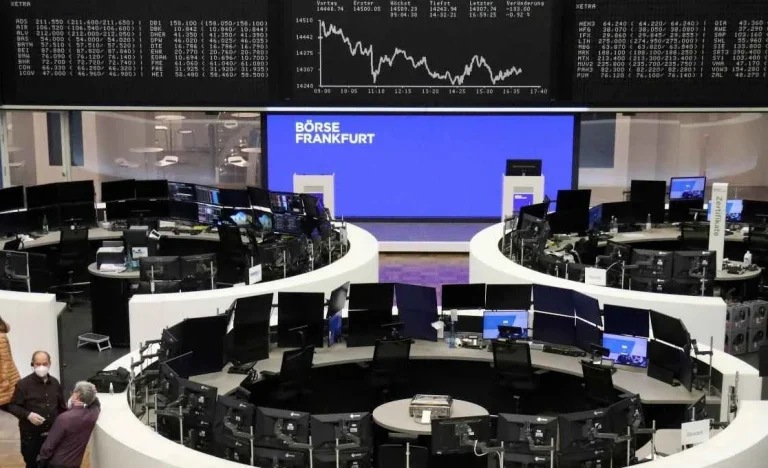 Tensão EUA-Irã derruba bolsa europeia em 3%, petróleo dispara e inflação na zona do euro sobe