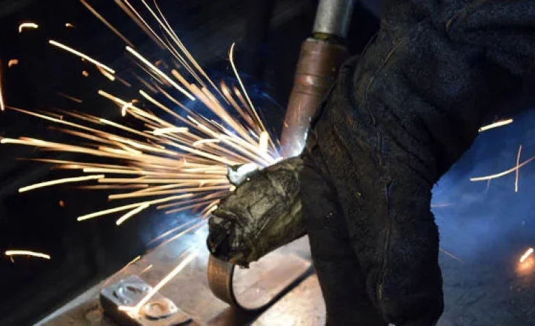 Metais Preciosos e Cobre Impulsionam Preços ao Produtor no Brasil em Janeiro: Metalurgia Lidera Alta de 0,34%