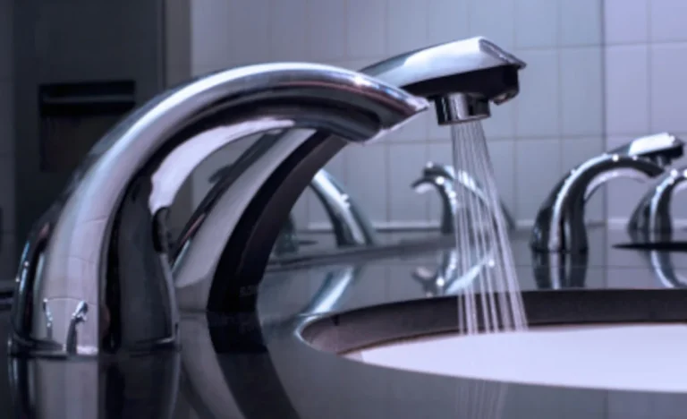 Dexco (DXCO3) em Alerta: Prejuízo de R$ 48,3 Milhões no 4T25 Surpreende Mercado e Reverte Lucro Anual