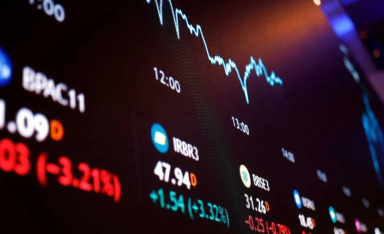 Ibovespa em Alerta: Petrobras (PETR4), Geopolítica no Oriente Médio e Dados de Emprego Ditando o Rumo do Mercado