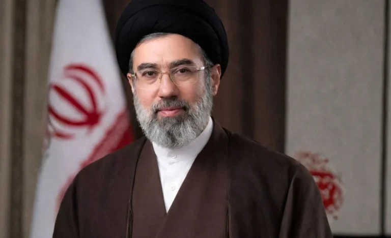 Quem é Mojtaba Khamenei, o filho de Ali Khamenei escolhido para liderar o Irã? A ascensão do clérigo e o futuro da República Islâmica