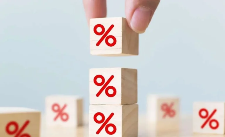 Juros Futuros em Queda: Dólar Cede e Trump Anuncia “Quase Fim” da Guerra no Irã Impulsiona Mercado