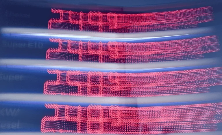 Preço da Gasolina nos EUA: Norte-Americanos Temem Alta Contínua Após Ataques ao Irã, Indica Pesquisa Reuters/Ipsos