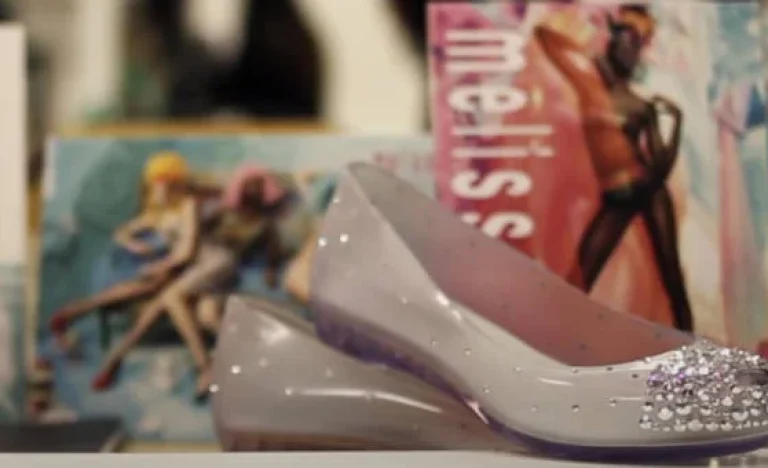 Grendene (GRND3) anuncia venda de subsidiária nos EUA para Pajar Distribution: Entenda os detalhes da negociação e o futuro da empresa no mercado americano