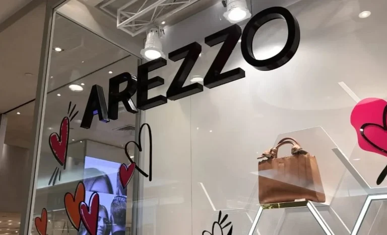 Azzas 2154 (AZZA3) divulga resultados do 4T25: Lucro Líquido Recorrente de R$ 168 milhões com leve queda, mas ano completo mostra alta expressiva de 30,5%