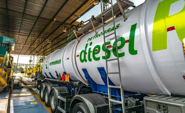 Governo projeta superávit ‘milagroso’ em 2026, mas IFI do Senado alerta para déficit de 0,7% do PIB com manobras